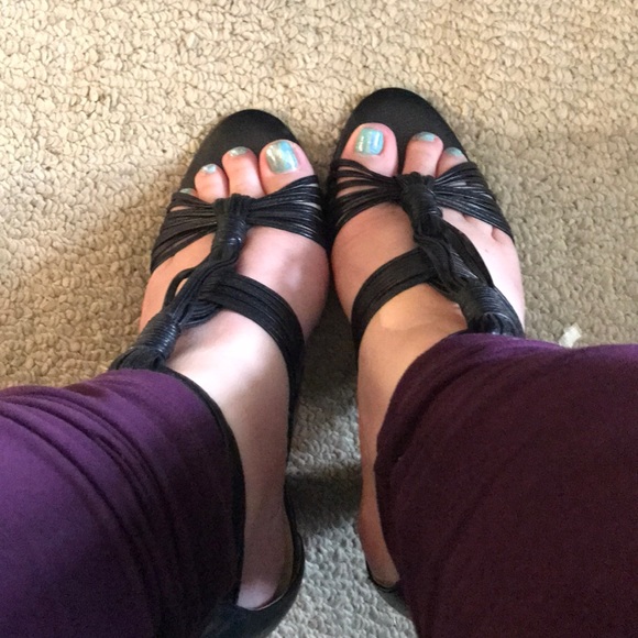 Nine West strappy black heels. Sexy and fun size 7 - Picture 4 of 4